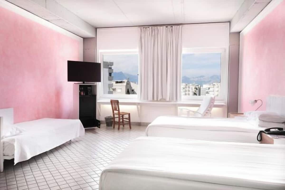 Minibar, in-room safe, desk, blackout curtains