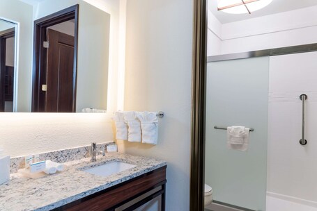 Homewood Suites by Hilton Indianapolis Downtown - Image 36