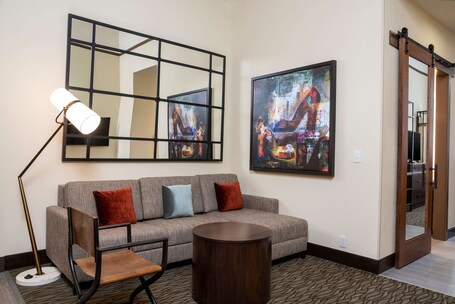 Homewood Suites by Hilton Indianapolis Downtown - Image 23