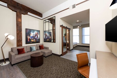 Homewood Suites by Hilton Indianapolis Downtown - Image 21