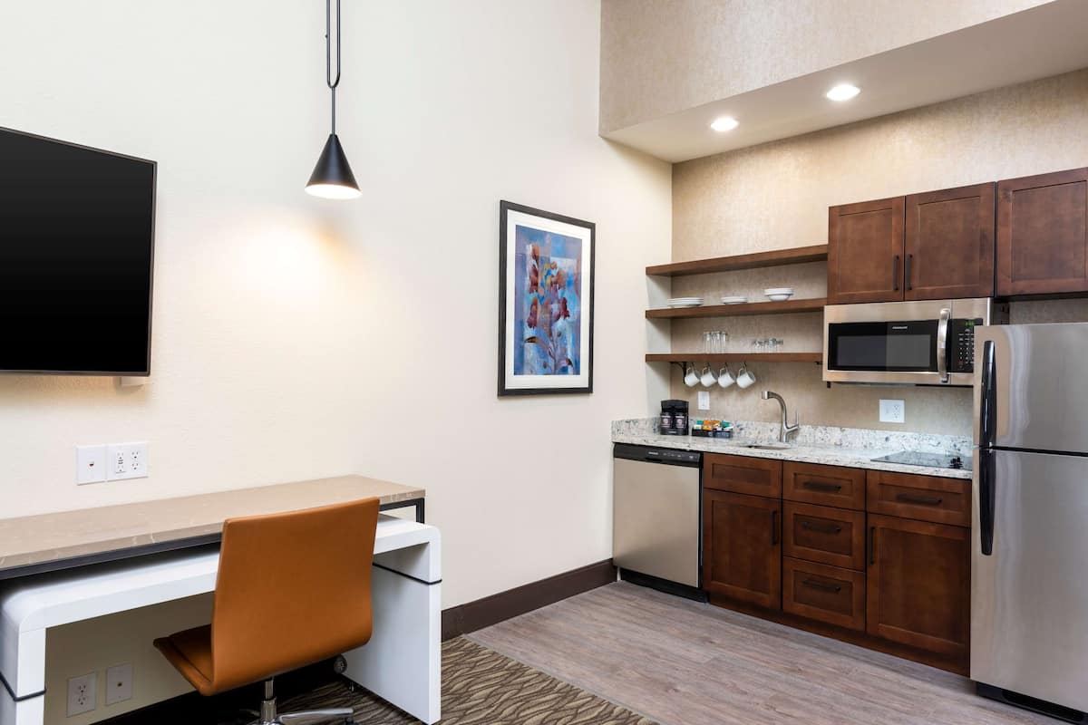 room | private kitchen | full-sized fridge, microwave, stovetop, dishwasher