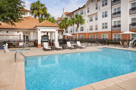 Residence Inn by Marriott Sandestin at Grand Boulevard - Image 10