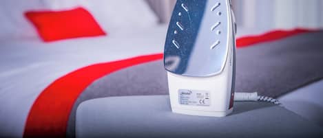 Standard Room (with Free Hot Breakfast) | Iron/ironing board