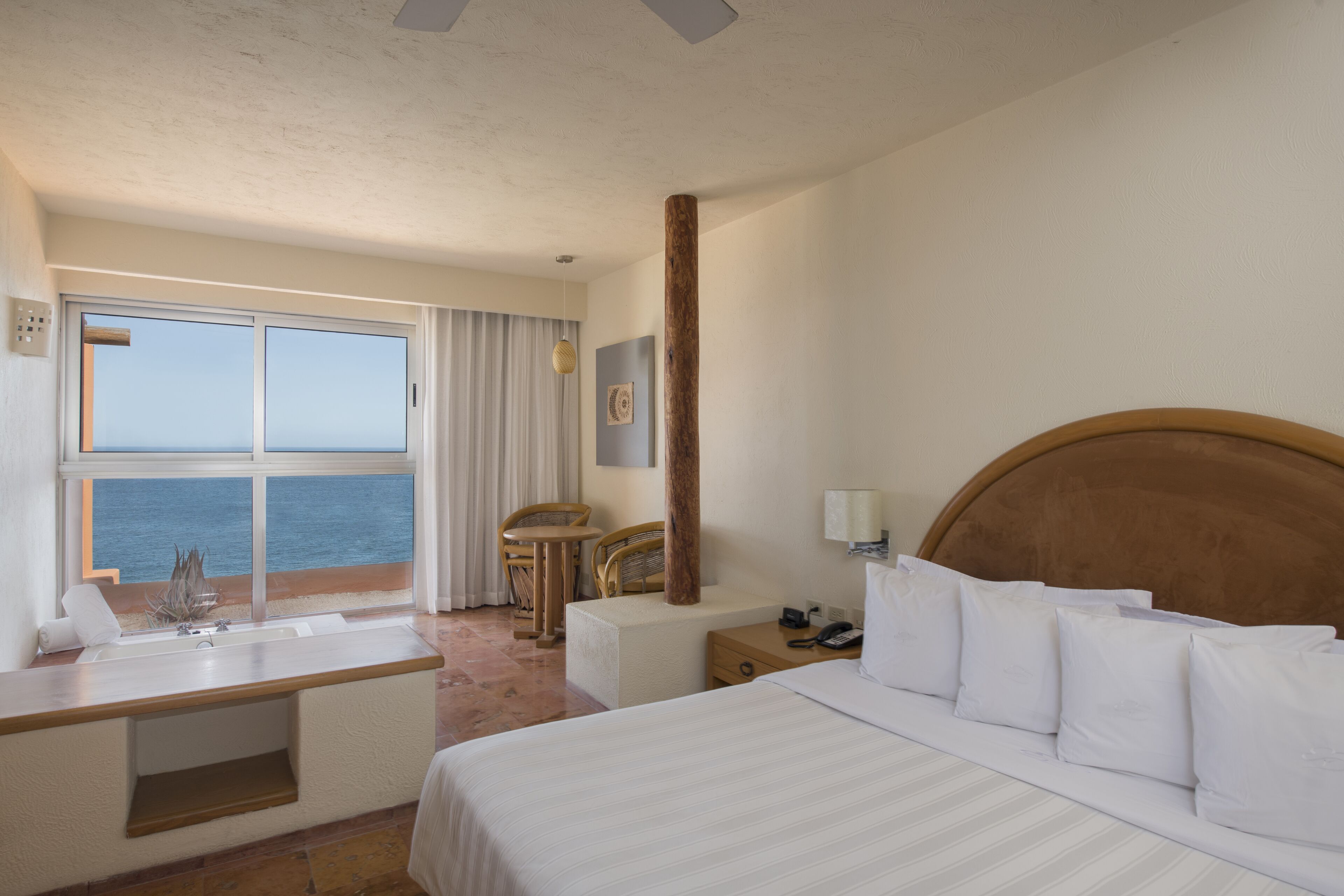 grand suite | 1 bedroom, minibar, in-room safe, iron/ironing board
