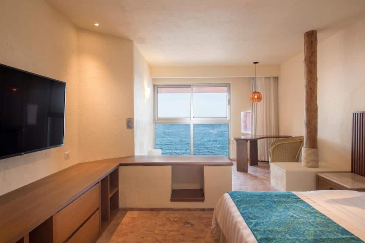1 habitación, minibar y caja de seguridad en la habitación