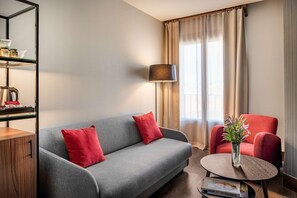 Minibar, in-room safe, desk, blackout curtains