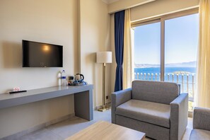 Suite – superior, balkong | Oppholdsområde | LCD-TV