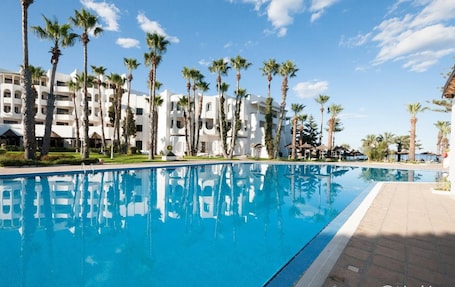 Una piscina techada