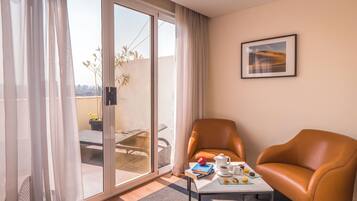 Junior Suite with Balcony | Terrace/patio