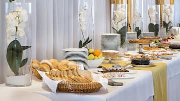 Petit déjeuner buffet compris tous les jours