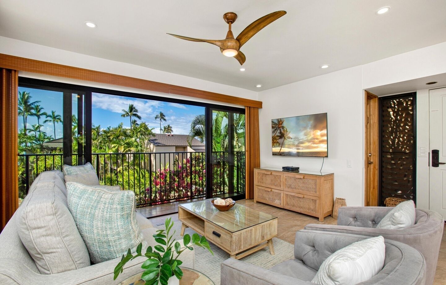 Condo, 2 Bedrooms, Garden View (1509)