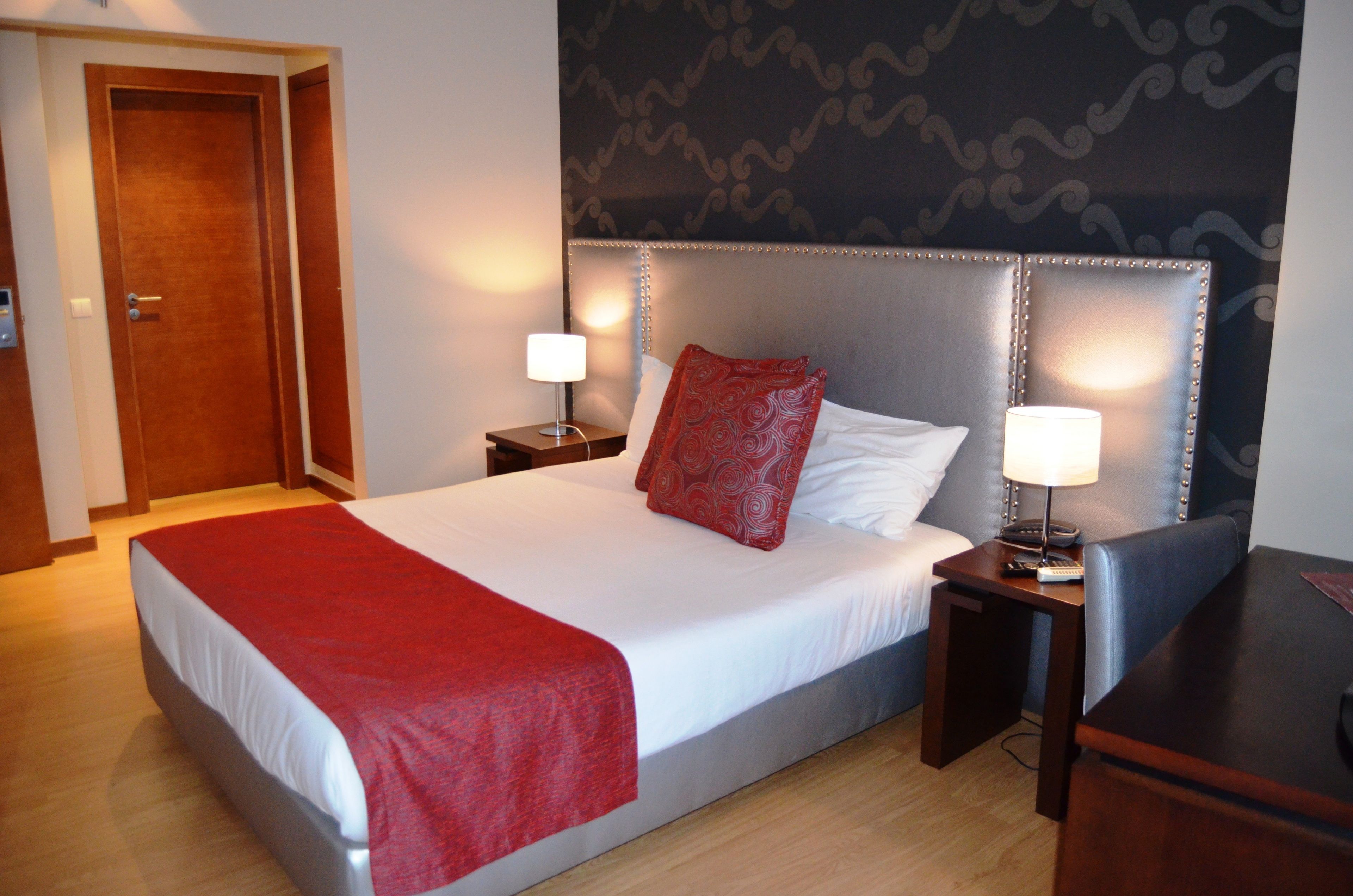 double room | in-room safe, soundproofing, free wifi, bed sheets