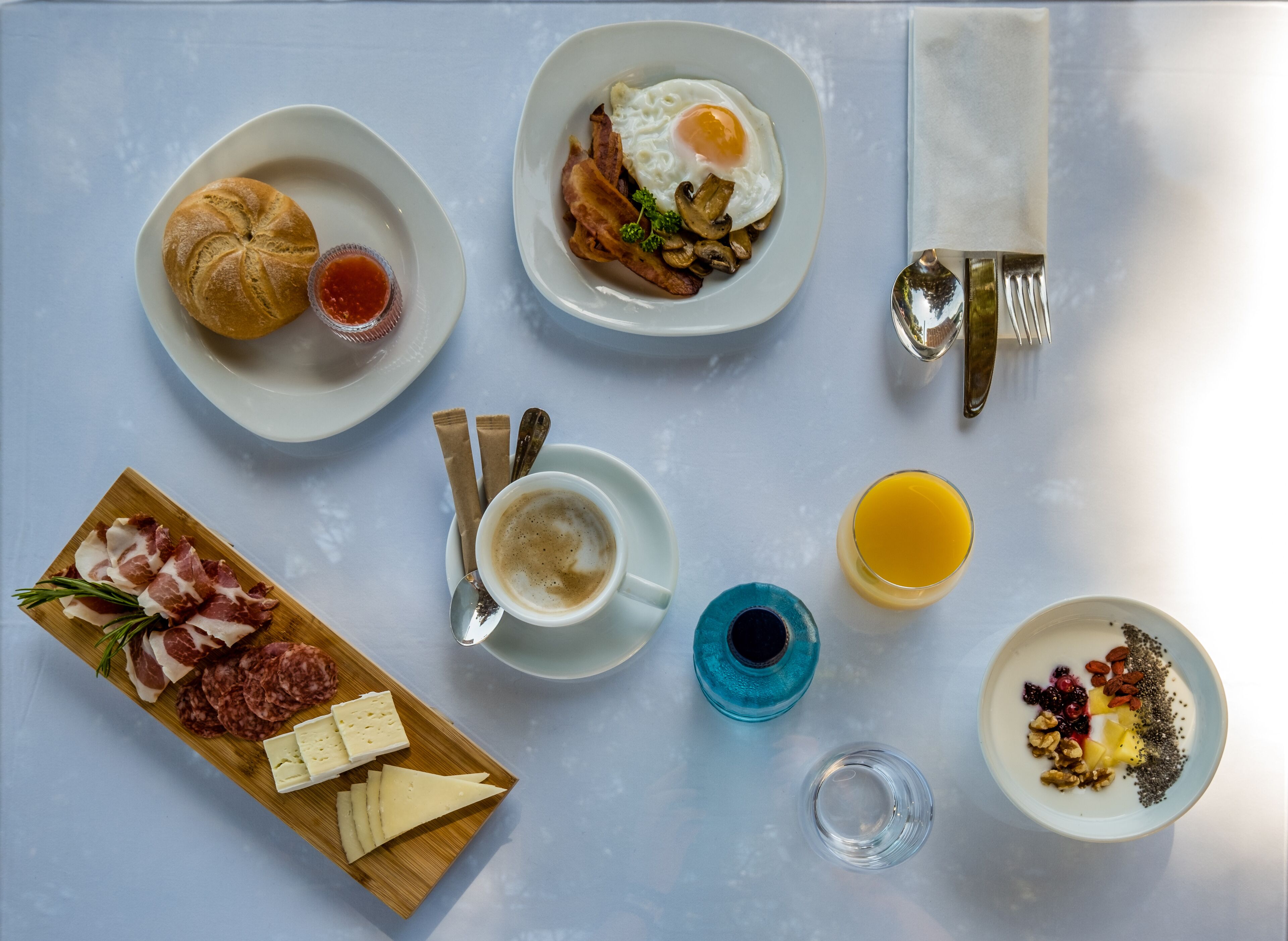 daily buffet breakfast (eur 16 per person)