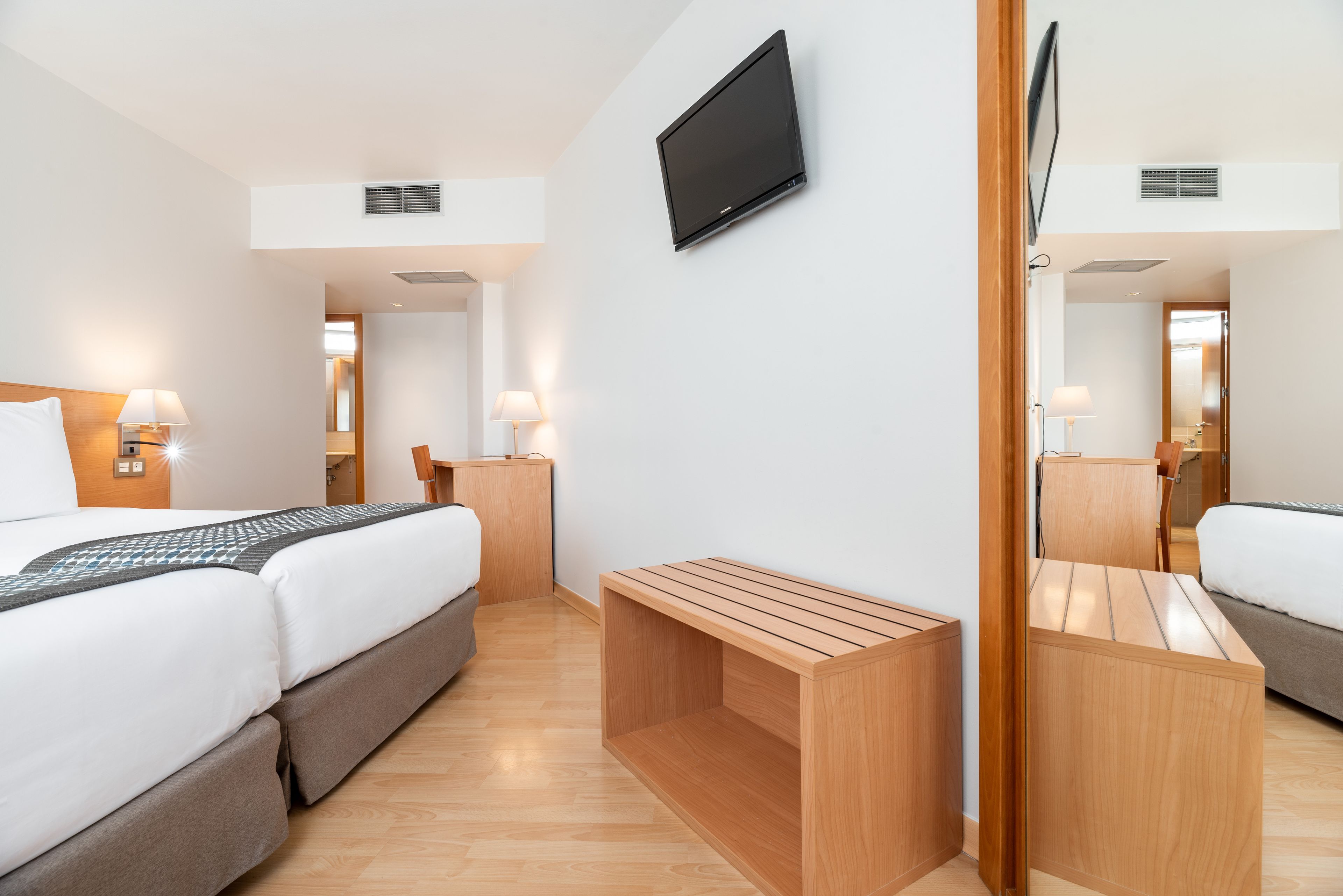 1 bedroom, minibar, in-room safe, desk