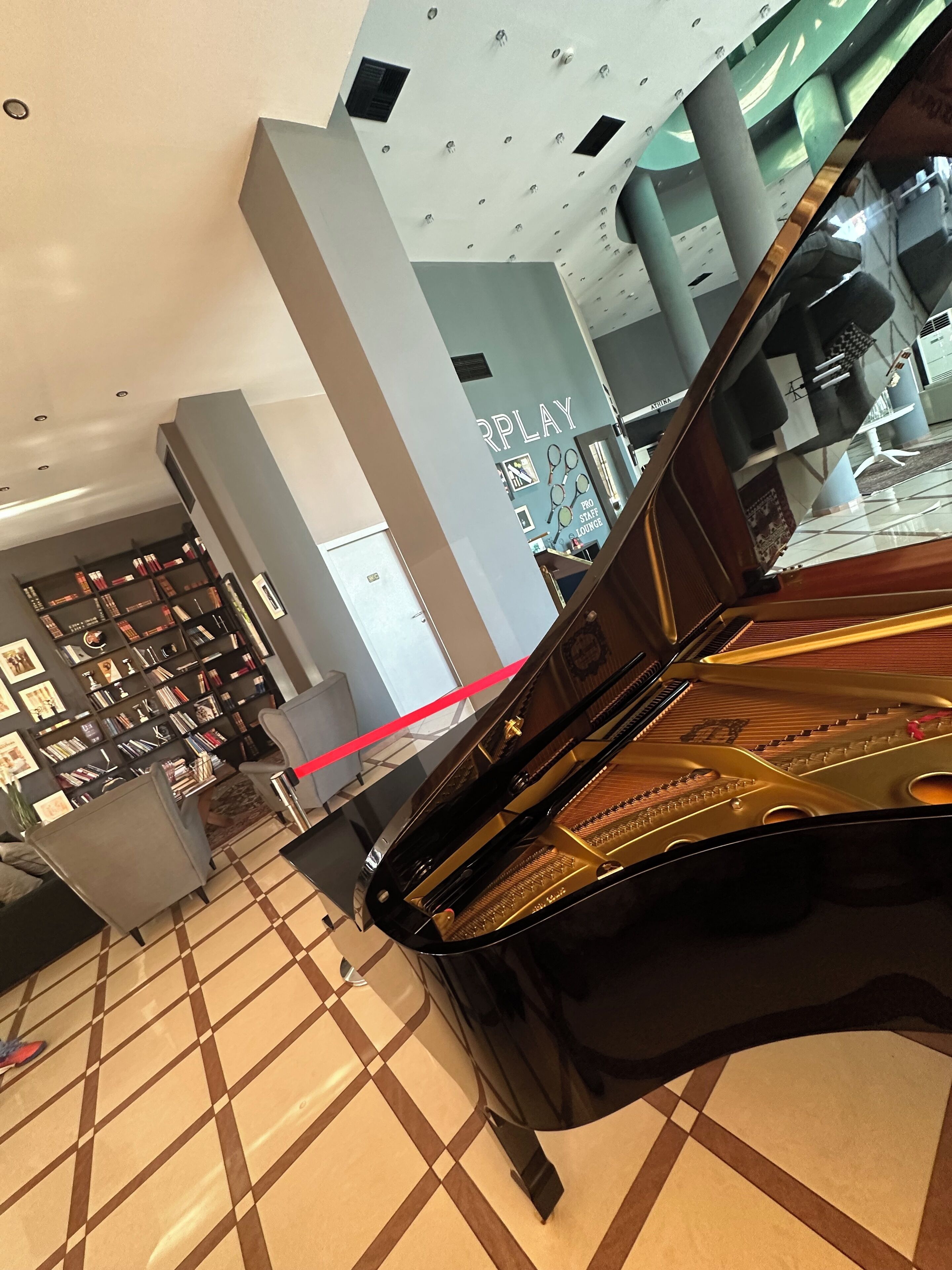 Photo - Athina Airport Hotel