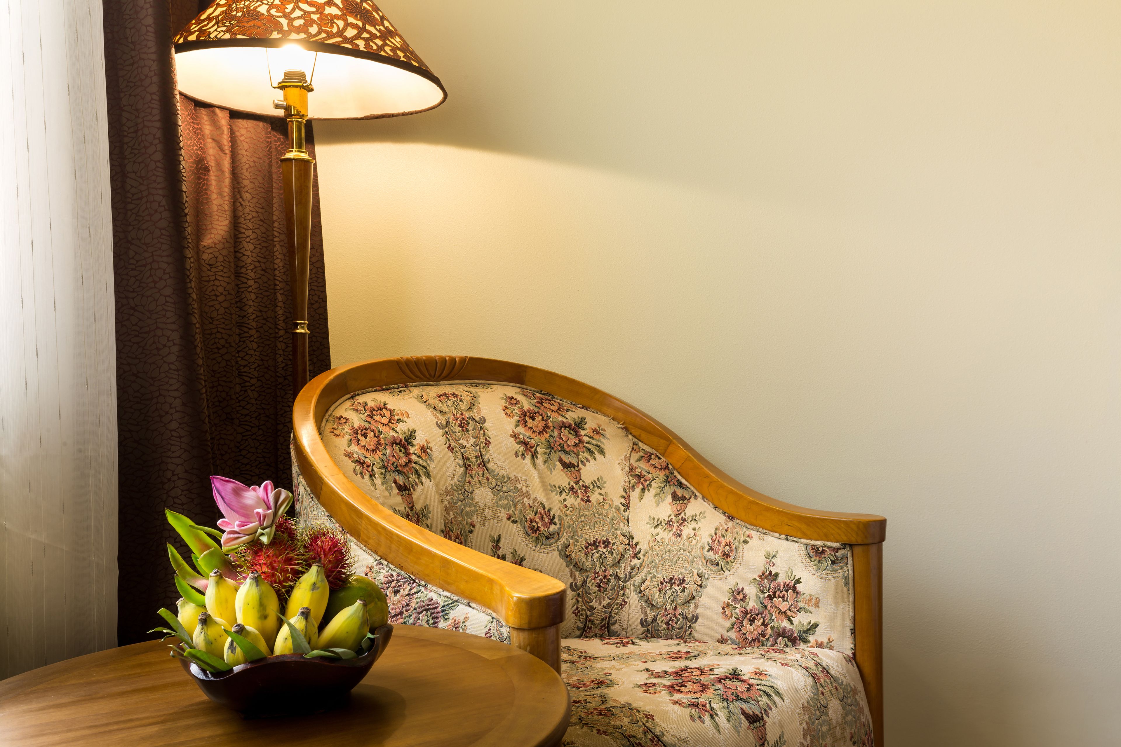 1 bedroom, premium bedding, down duvets, minibar