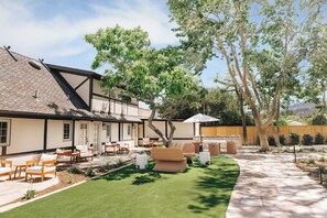 The Freya Accessible King Retreat | Courtyard view