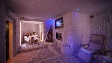 Habitación doble (Lavender Ritual) | Caja de seguridad en la habitación, cortinas blackout y camas extra