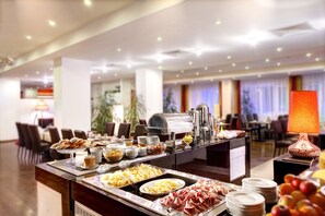 Double Room | Buffet - Resort Poppy (Karlovy Vary)