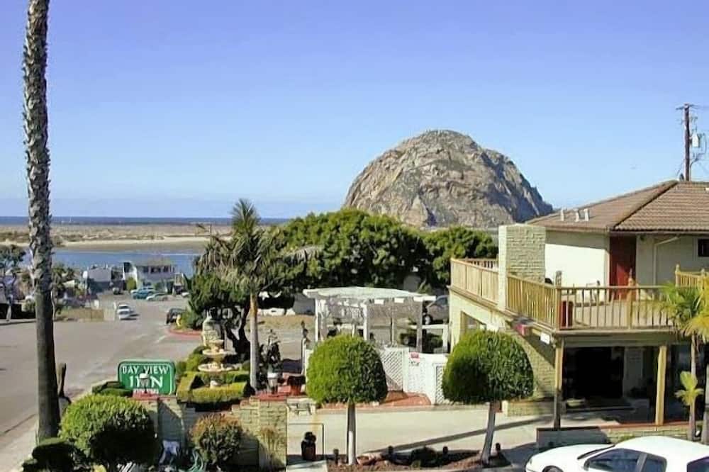 Bay View Inn