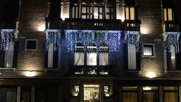 Front of property – evening/night