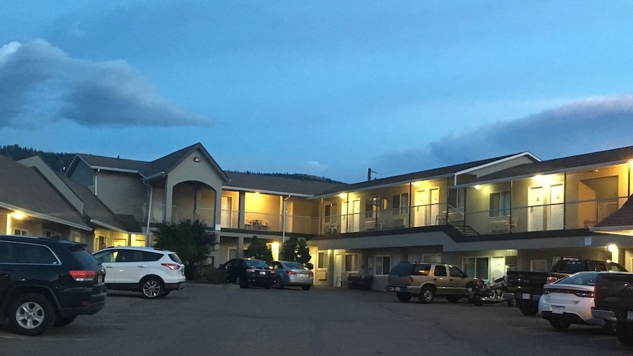 Best Budget Inn and Suites