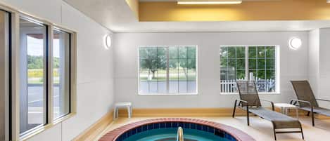 Innenpool, Liegestühle