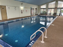Una piscina techada
