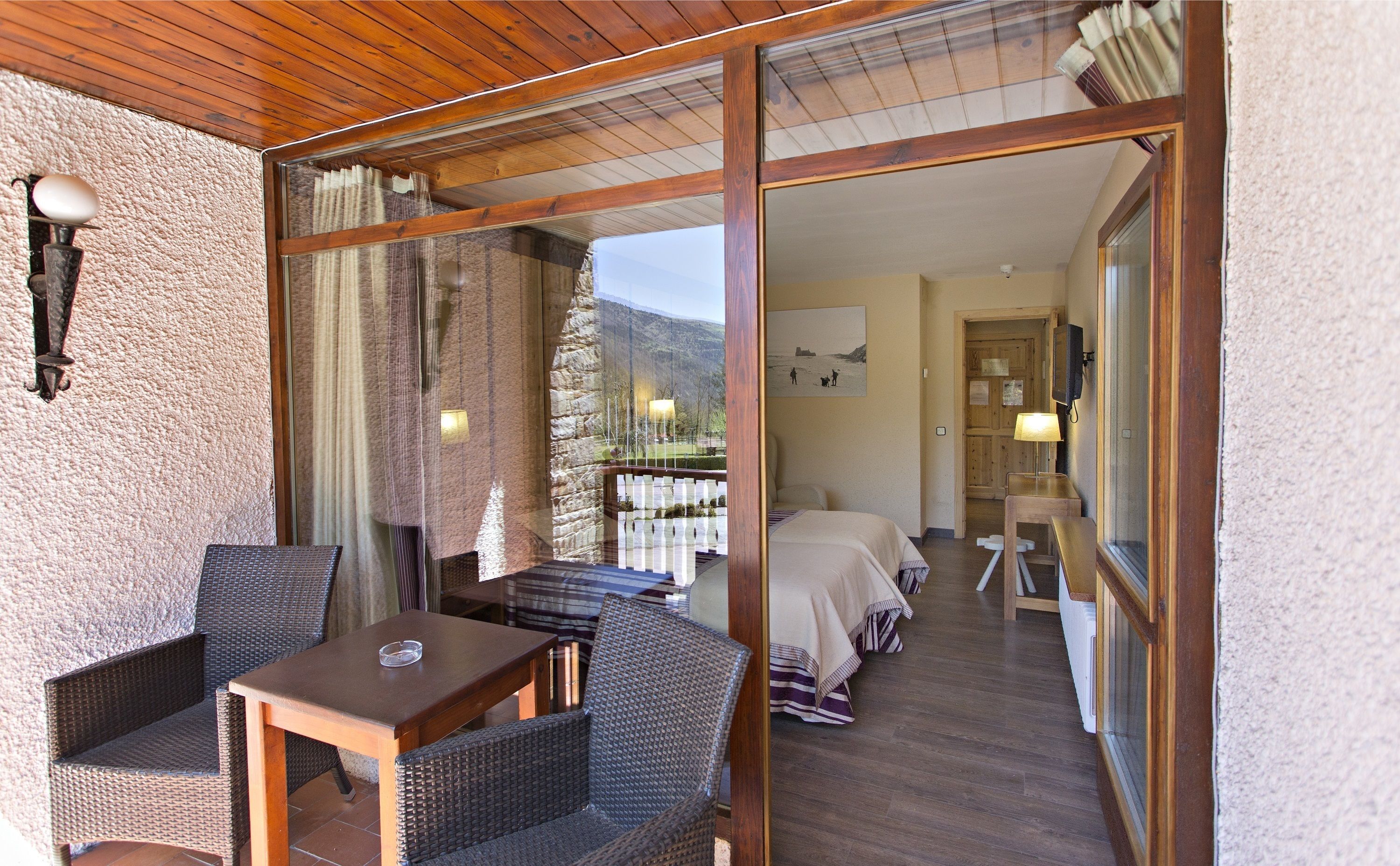 triple room (2 adults + 1 child) | terrace/patio