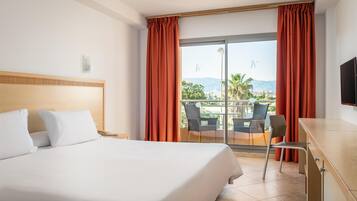 In-room safe, desk, blackout drapes, free WiFi