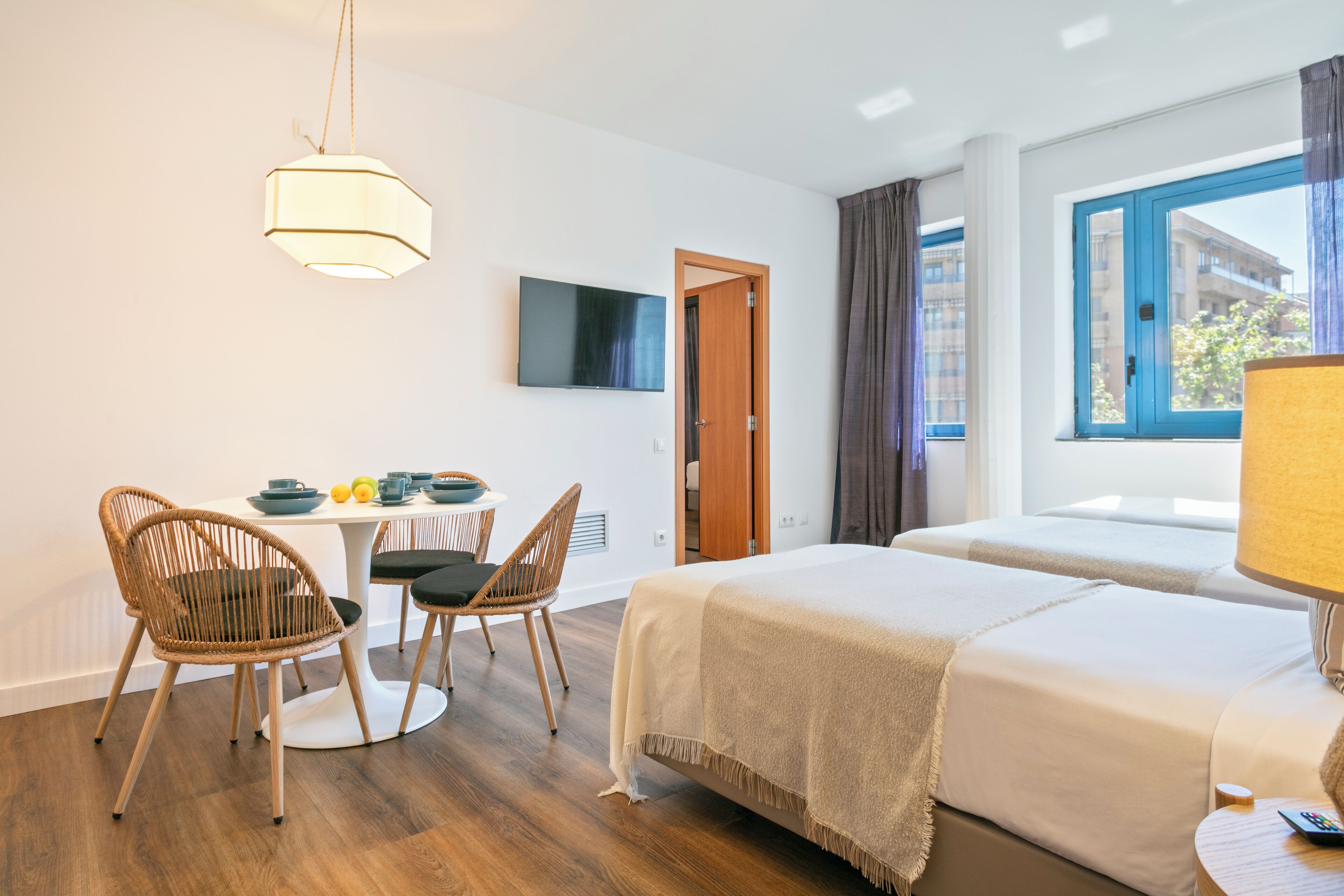 minibar, in-room safe, desk, laptop workspace