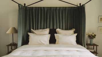 Ropa de cama de alta calidad, cubrecamas y colchones con pillow-top