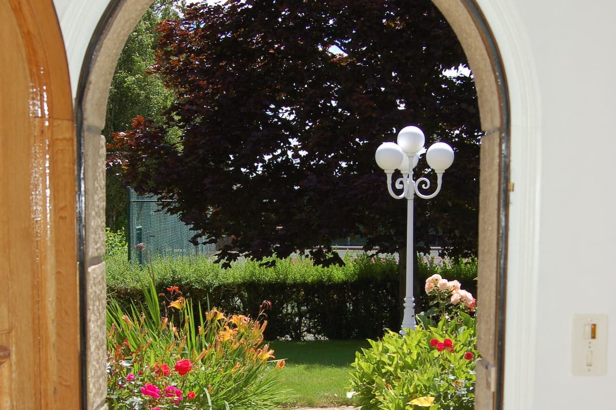 luxury villa, 4 bedrooms, bathtub | view from room