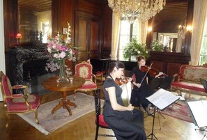Dining - Chateau les Muids (La Ferte-Saint-Aubin)