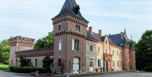 Exterior - Chateau les Muids (La Ferte-Saint-Aubin)