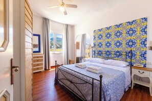 Family Room, Sea View