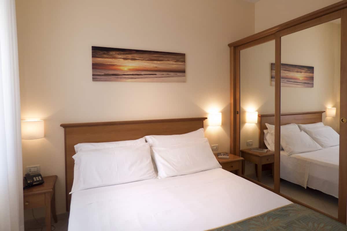 Minibar, in-room safe, desk, cribs (surcharge)