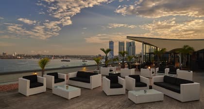 Hyatt Regency Dar Es Salaam, The Kilimanjaro