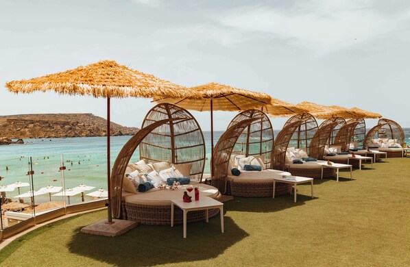 Beach bar