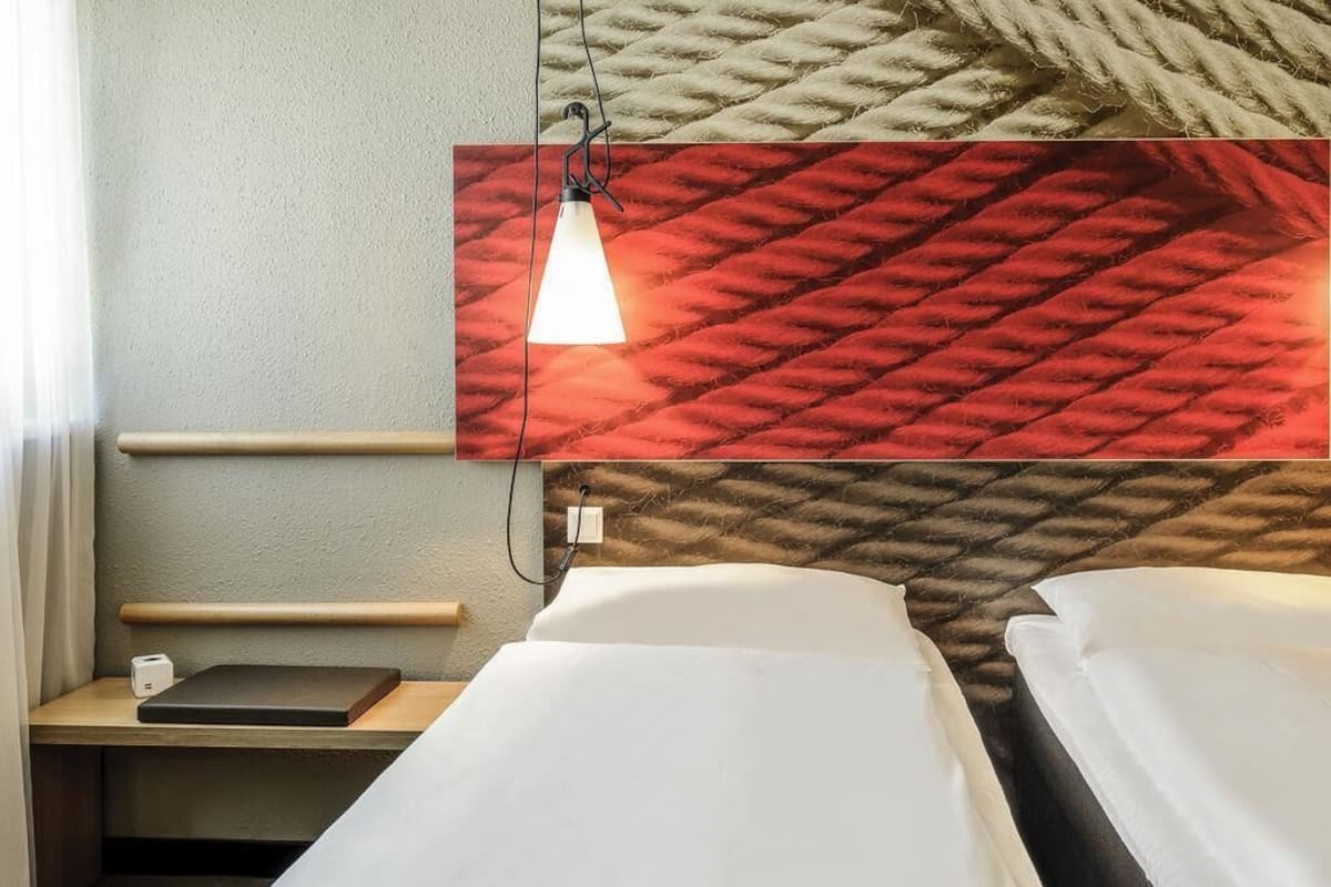 Standard Room, 2 Twin Beds | In-room safe, desk, blackout drapes, iron/ironing board