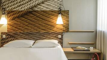Standard Double Room, 1 Double Bed (Cosy) | In-room safe, desk, blackout curtains, iron/ironing board