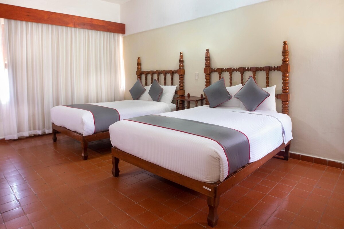 WiFi (free), alarm clocks, bed sheets