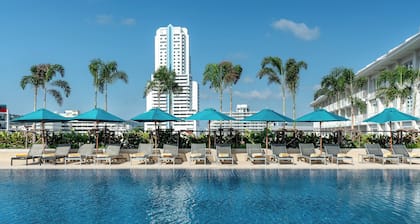M Social Hotel Phuket