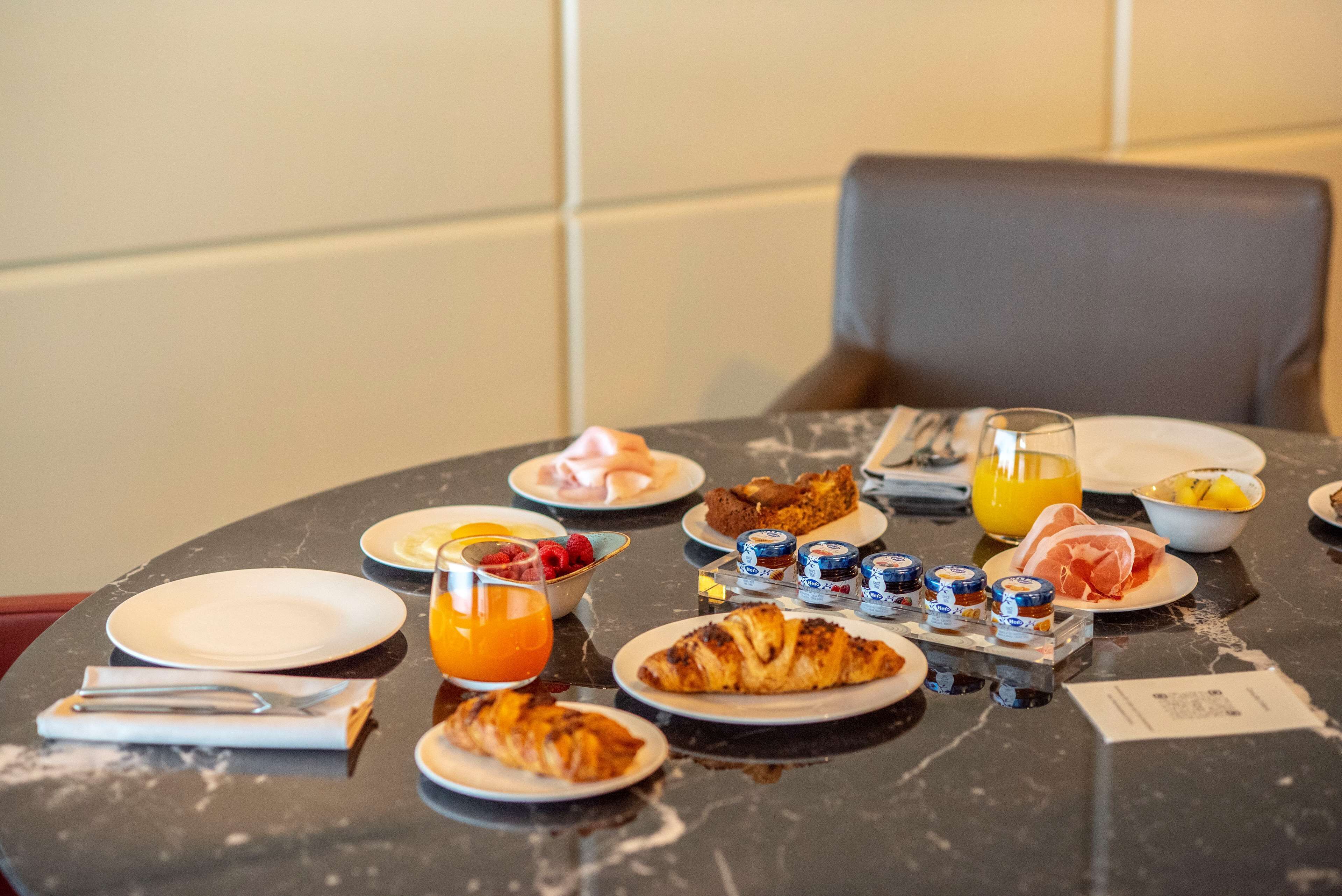 daily buffet breakfast (eur 10 per person)