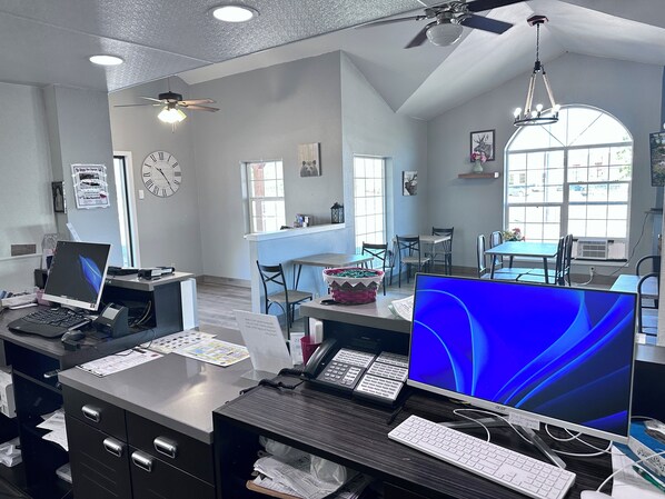 Concierge desk