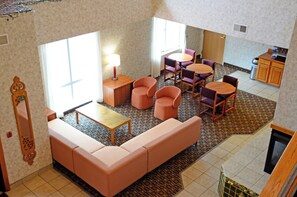Reception - Budget Host Inn (Allegan)