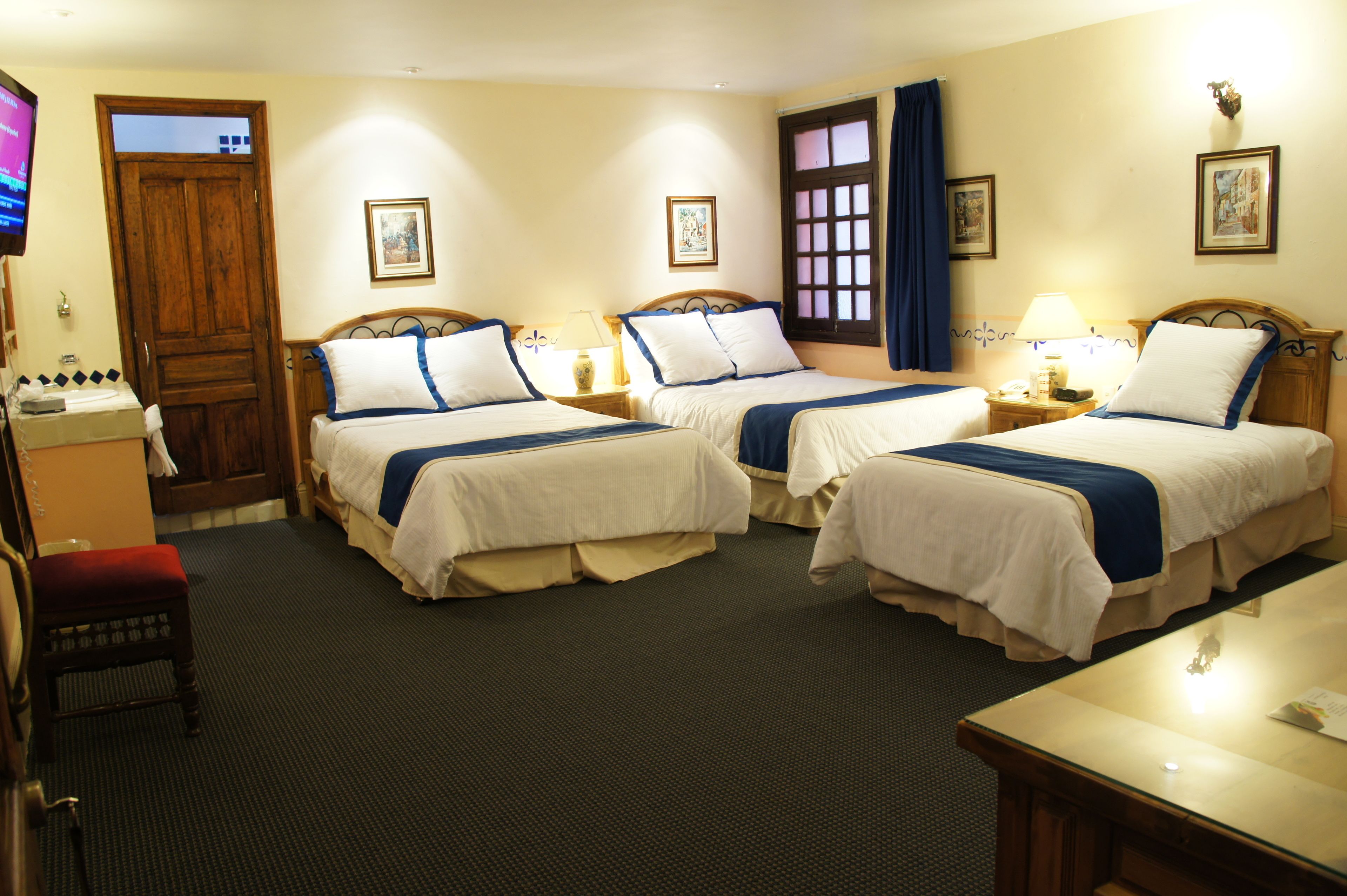 comfort quadruple room, 2 double beds | 1 bedroom, in-room safe, individually decorated, individually furnished