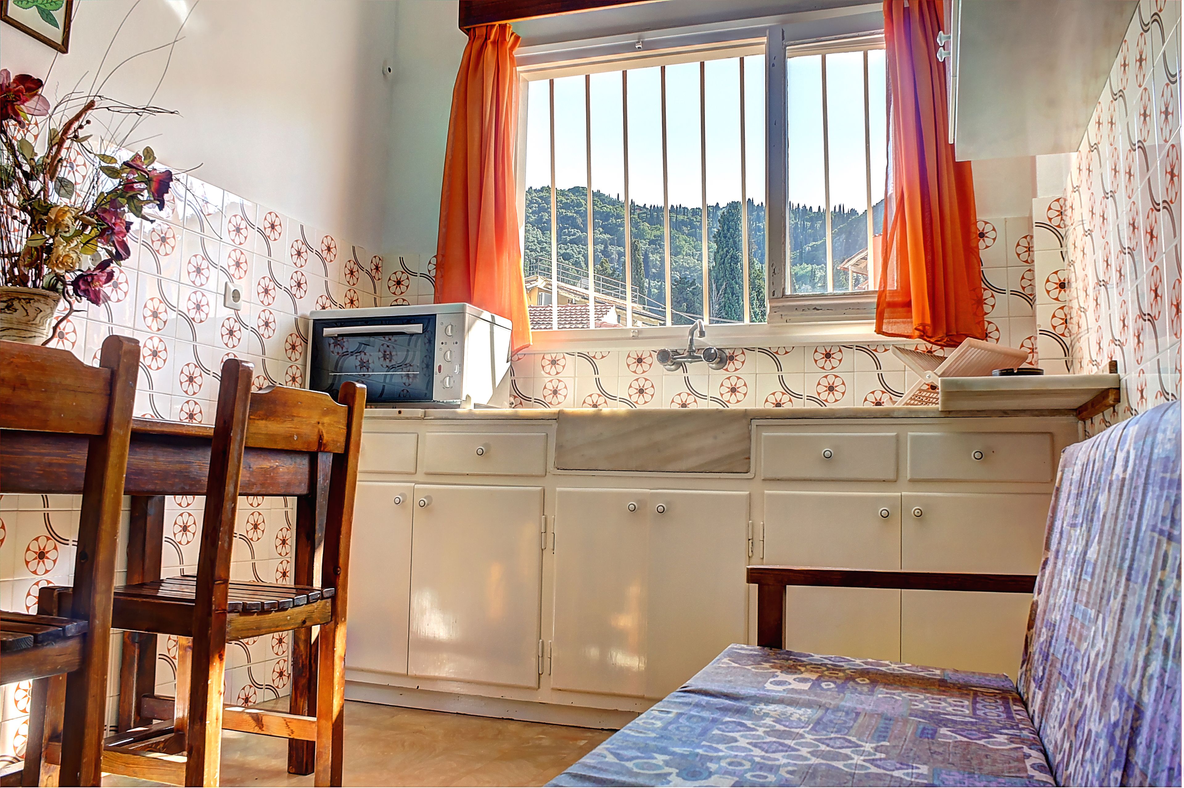 apartment, 2 bedrooms, balcony, corner | private kitchenette