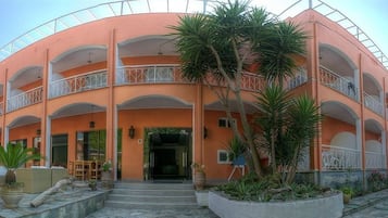 Façade de lâhĂ©bergement