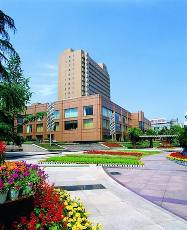 Exterior - New Century Zhejiang Xiaoshan Hotel (Hangzhou)